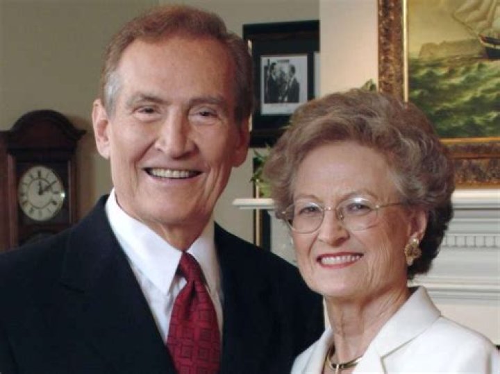 Joyce Molleur Biography, Age, Height, Husband, Net Worth, Family