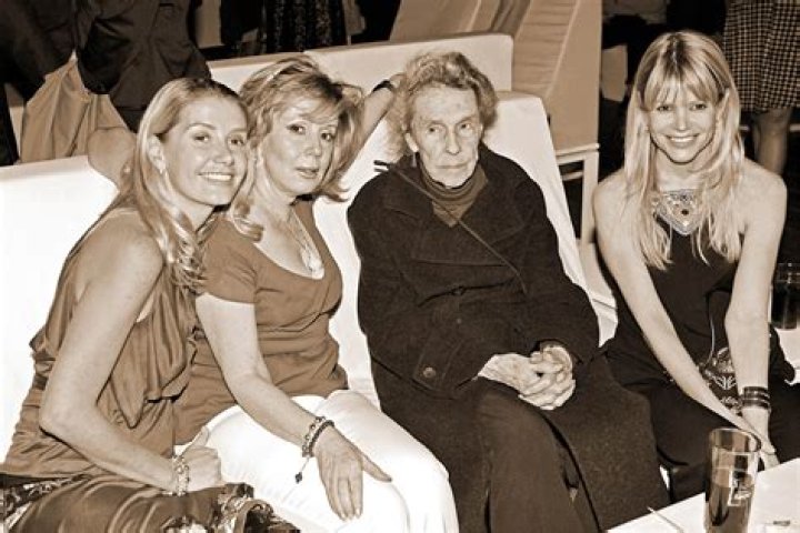 Juan Domingo Beckmann Biography, Age, Height, Wife, Net Worth, Family