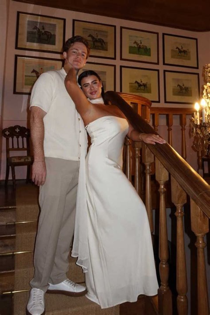 Kalani Hilliker Biography, Age, Height, Husband, Net Worth, Family