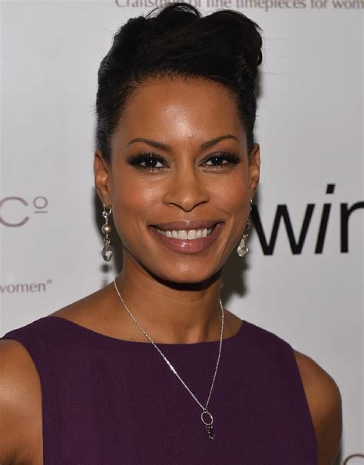 Kearran Giovanni Biography, Age, Height, Husband, Net Worth, Family