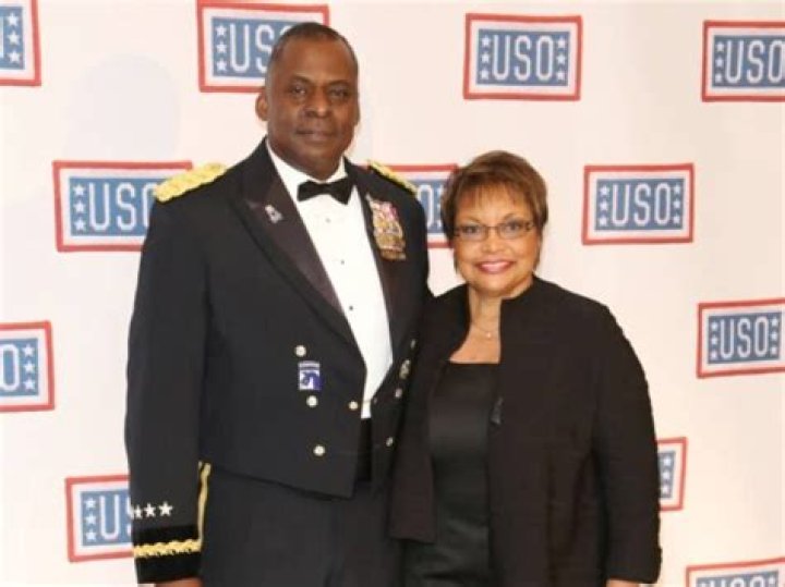 Ken Austin Biography, Age, Height, Wife, Net Worth, Family