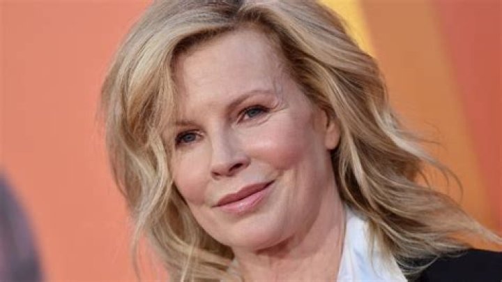 Kim Basinger Biography, Age, Height, Husband, Net Worth, Family