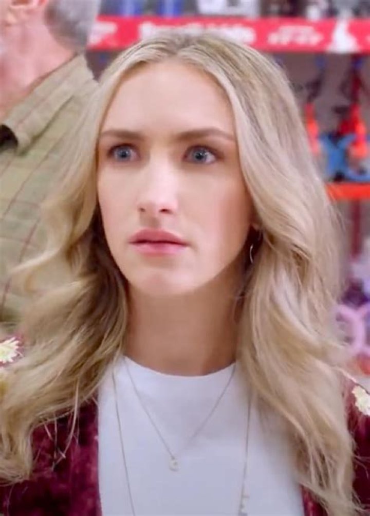 Landry Allbright Biography, Age, Height, Husband, Net Worth, Family