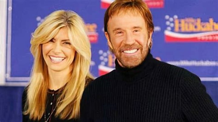 Lara Parker biografía, edad, altura, esposa, net worth, familia