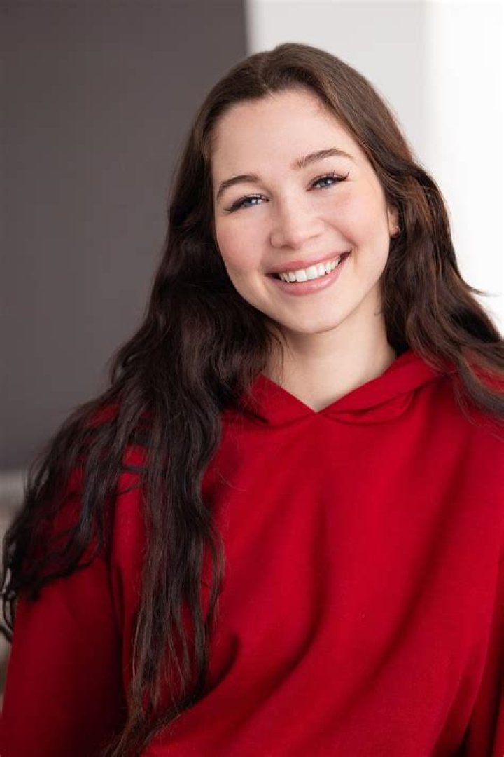 Laura Francesca Saponara Biography, Age, Height, Husband, Net Worth, Family