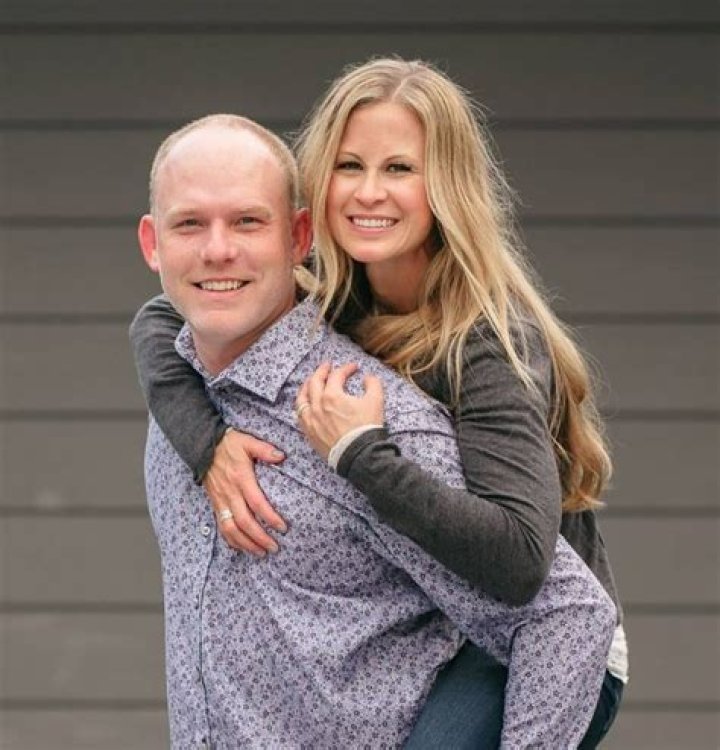 Leanza Cornett Biography, Age, Height, Husband, Net Worth, Family