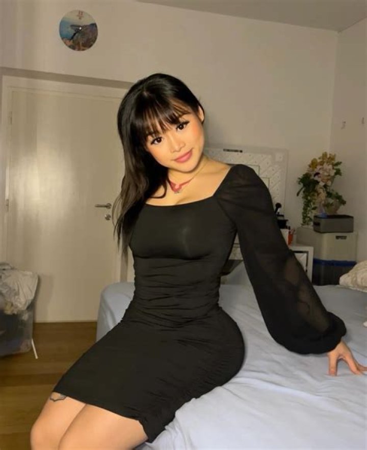 Levy Tran Biography, Age, Height, Husband, Net Worth, Family