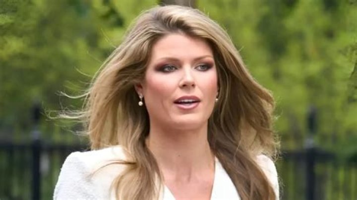 Lindsey Doe Biography, Age, Height, Husband, Net Worth, Family