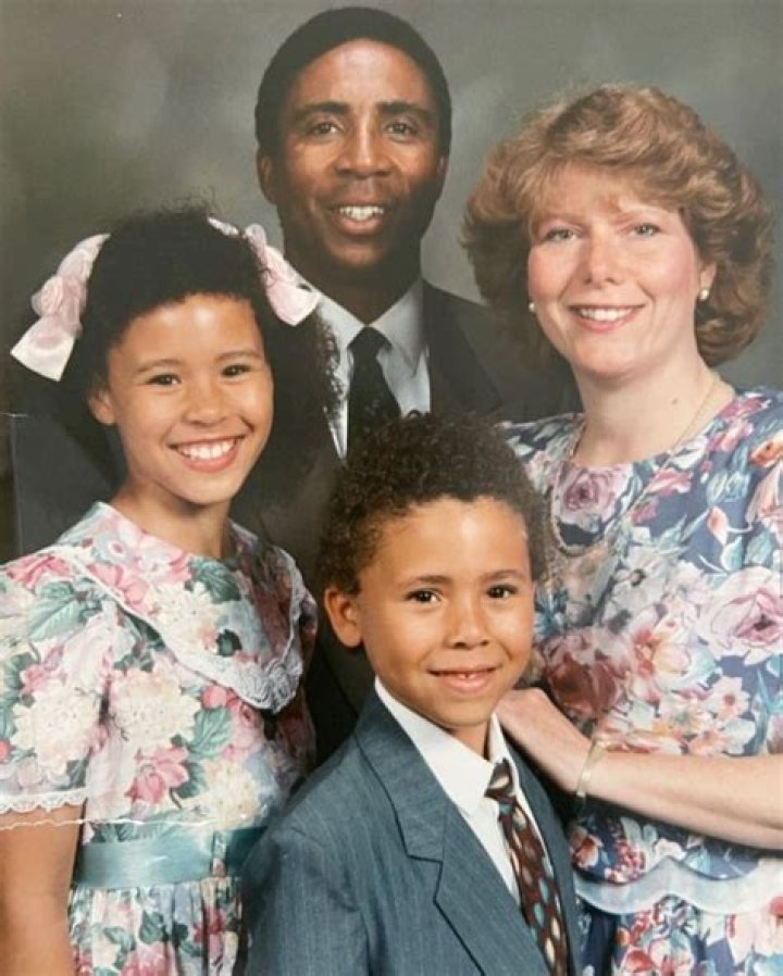 Malik Hammond Biography, Age, Height, Wife, Net Worth, Family