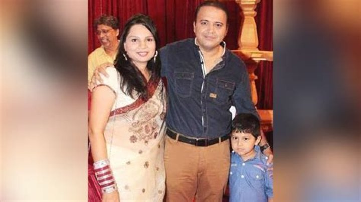 Mandar Chandwadkar Biography, Age, Height, Wife, Net Worth, Family