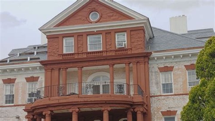 Mark Bristow Biography, Age, Height, Wife, Net Worth, Family