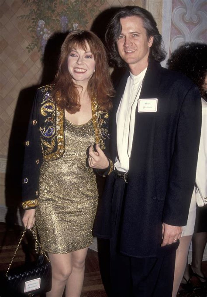 Mark Pierson Biography, Age, Height, Wife, Net Worth, Family