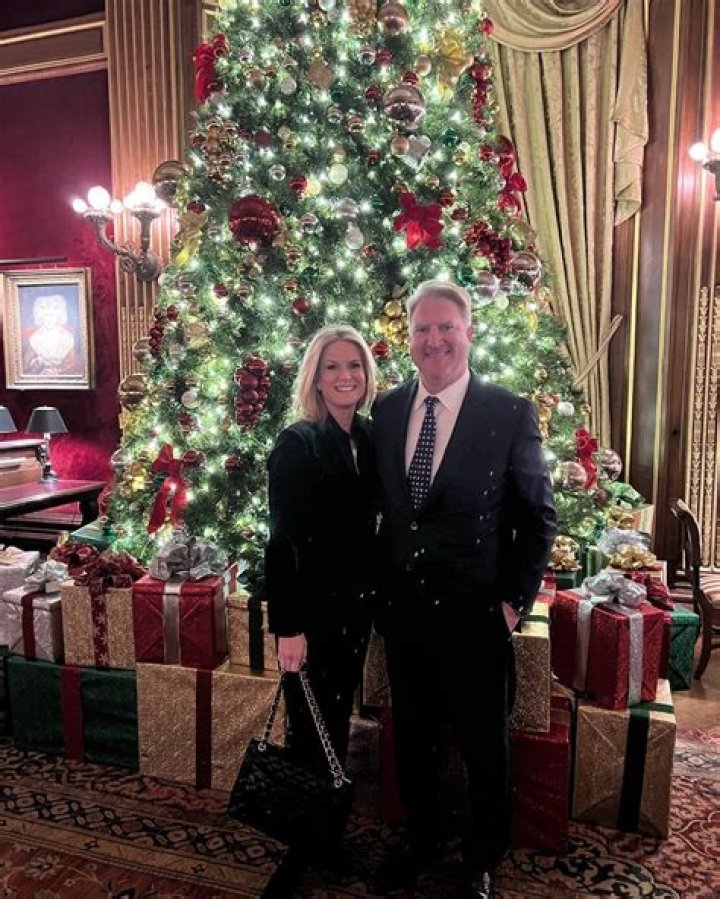 Martha MacCallum Biography, Age, Height, Husband, Net Worth, Family