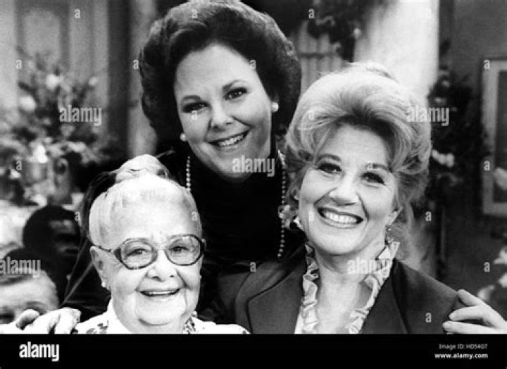 Mary Jo Catlett Biography, Age, Height, Husband, Net Worth, Family