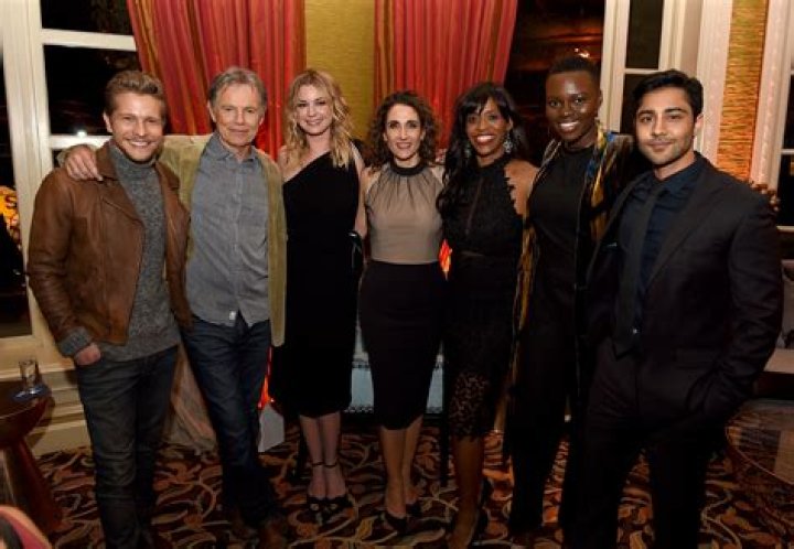 Melina Kanakaredes Biography, Age, Height, Husband, Net Worth, Family