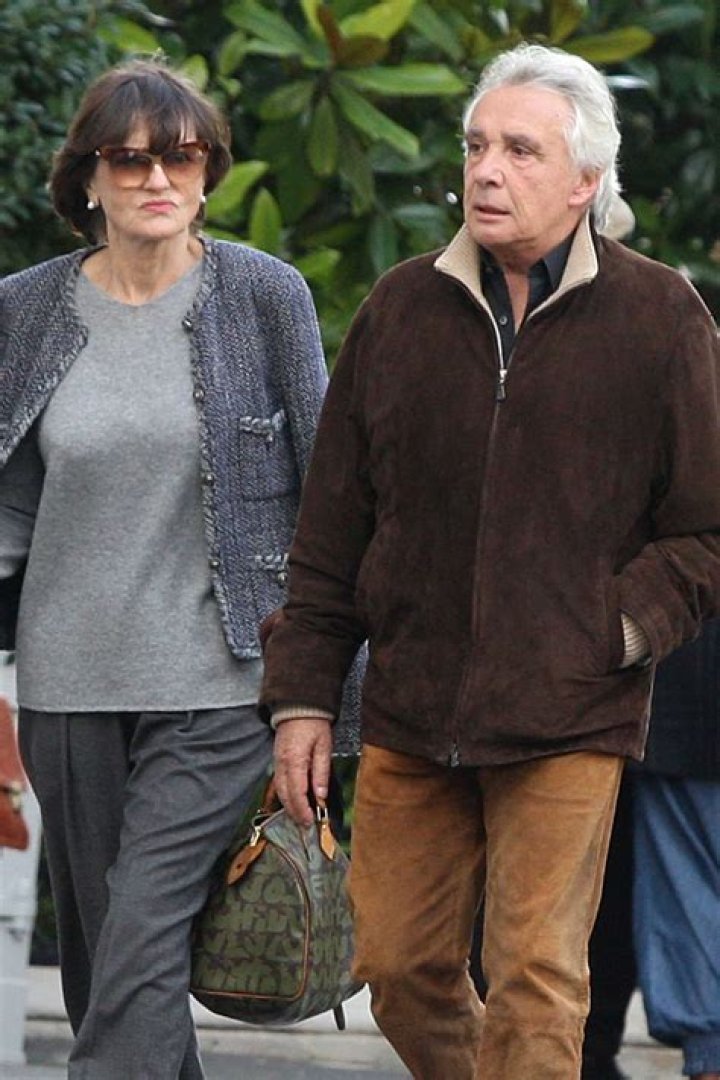 Michel Sardou Biography, Age, Height, Wife, Net Worth, Family