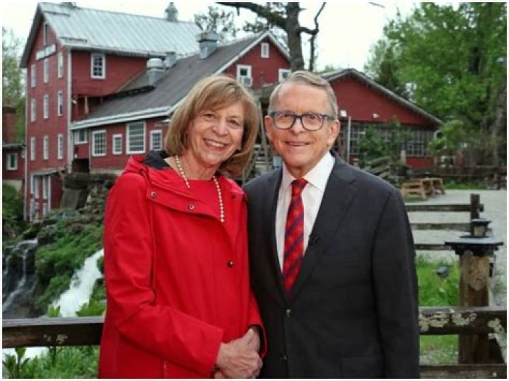 Mike Lombardi Biography, Age, Height, Wife, Net Worth, Family