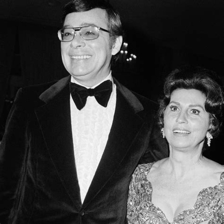 Nancy Barbato Sinatra Biography, Age, Height, Husband, Net Worth, Family