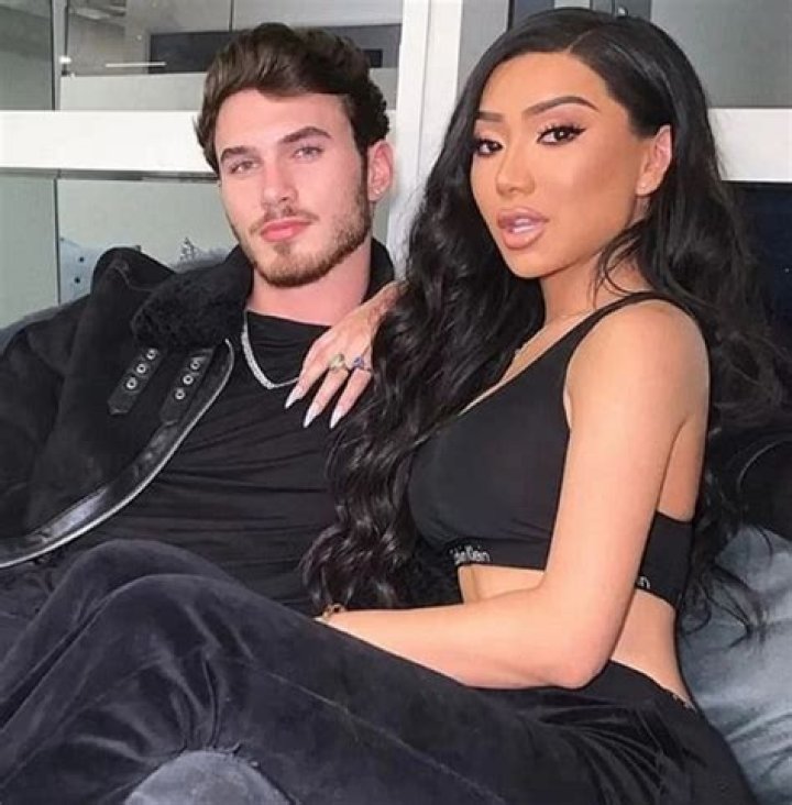 Nikita Dragun Biography, Age, Height, Husband, Net Worth, Family
