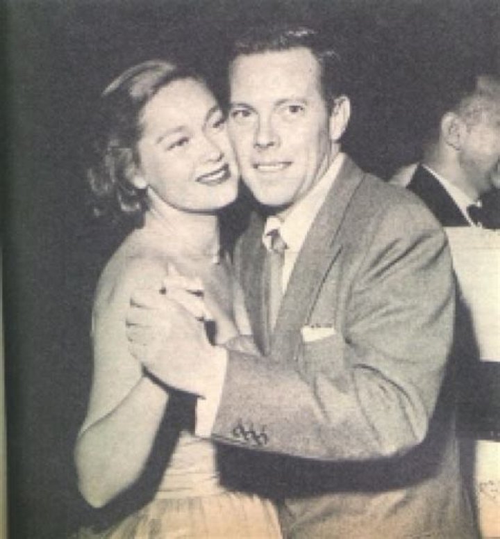 Nora Eddington Biography, Age, Height, Husband, Net Worth, Family