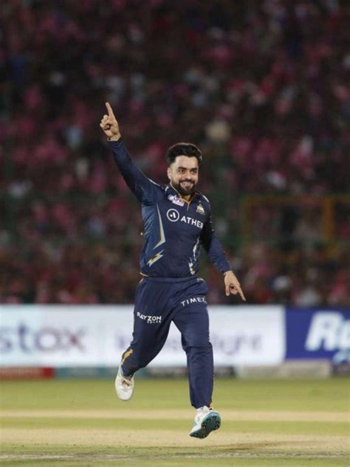 Osama Rashid Biography, Age, Height, Wife, Net Worth, Family