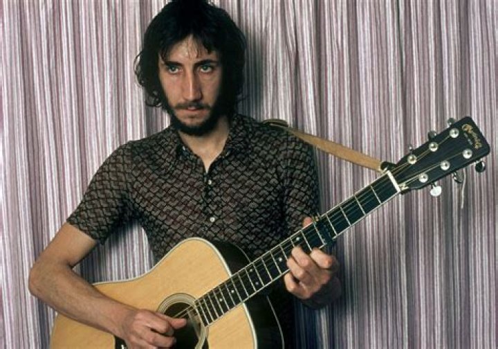 Pete Townshend Biography, Age, Height, Wife, Net Worth, Family