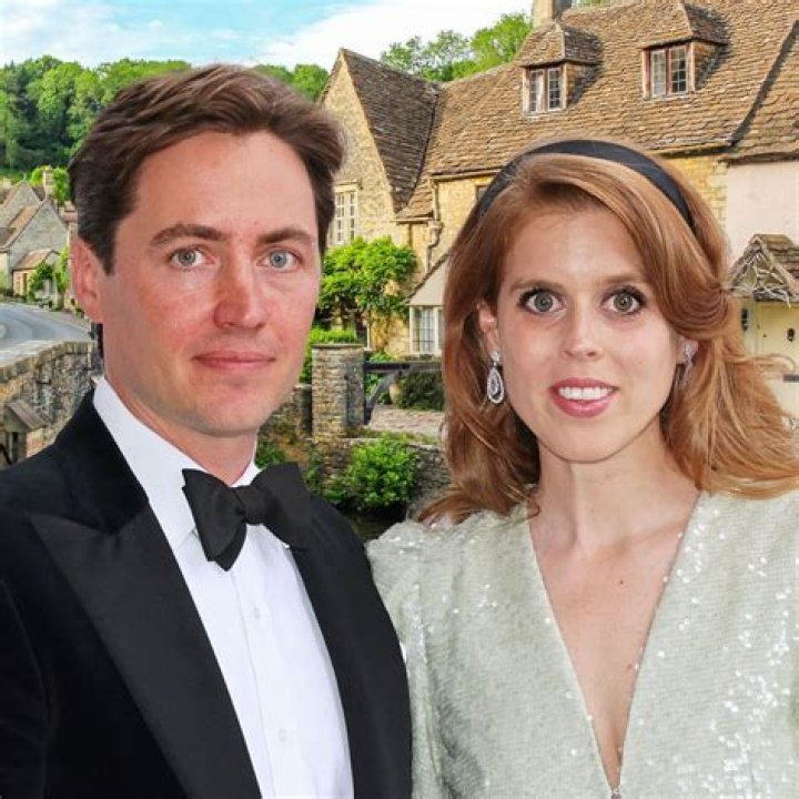 Princess Beatrice Biography, Age, Height, Husband, Net Worth, Family