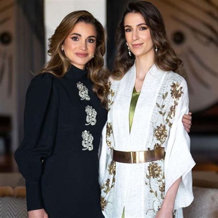 Queen Rania of Jordan Biography, Age, Height, Husband, Net Worth, Family