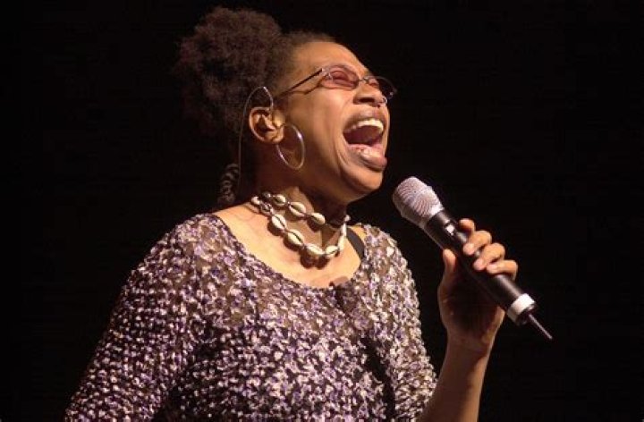 Rachelle Ferrell Biography, Age, Height, Husband, Net Worth, Family