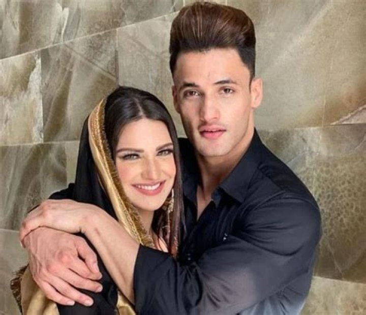 Rakesh Khurana Biography, Age, Height, Wife, Net Worth, Family