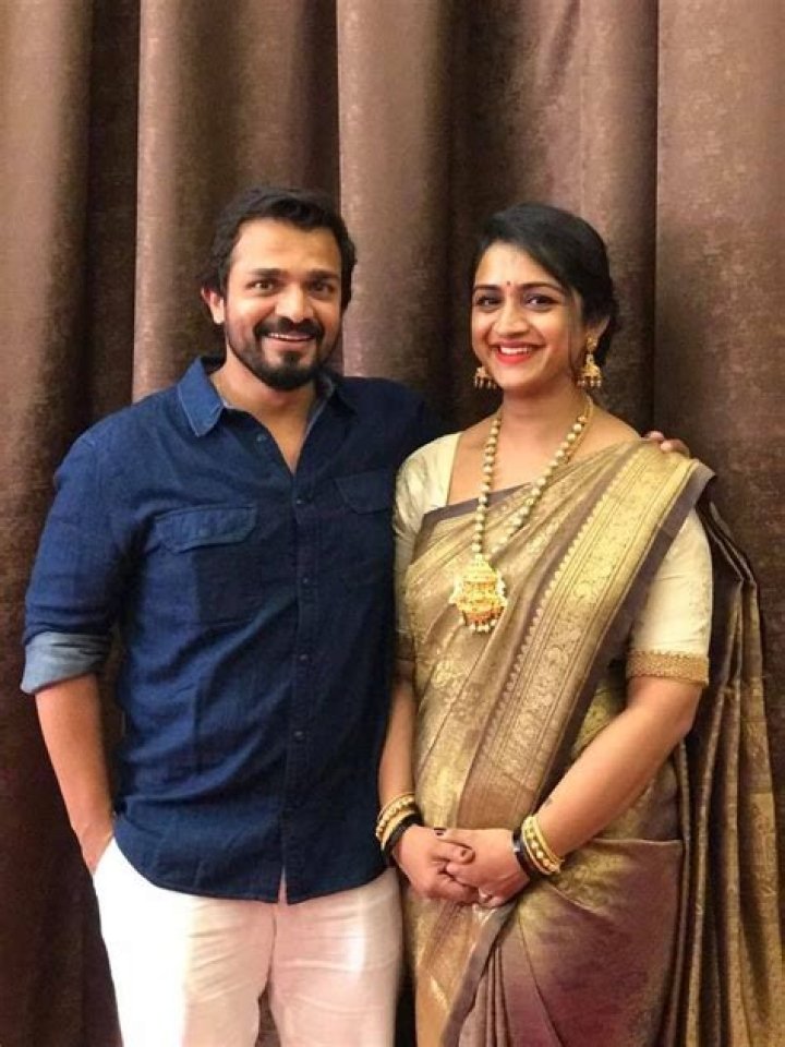 Ravi Raghavendra Biography, Age, Height, Wife, Net Worth, Family