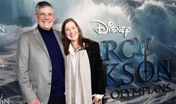 Richard Riordan Biography, Age, Height, Wife, Net Worth, Family