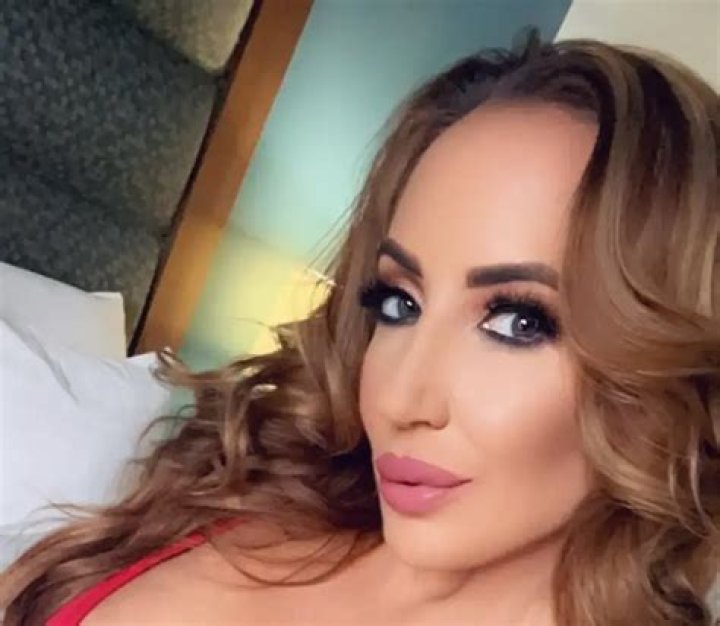 Richelle Ryan Biography, Age, Height, Husband, Net Worth, Family