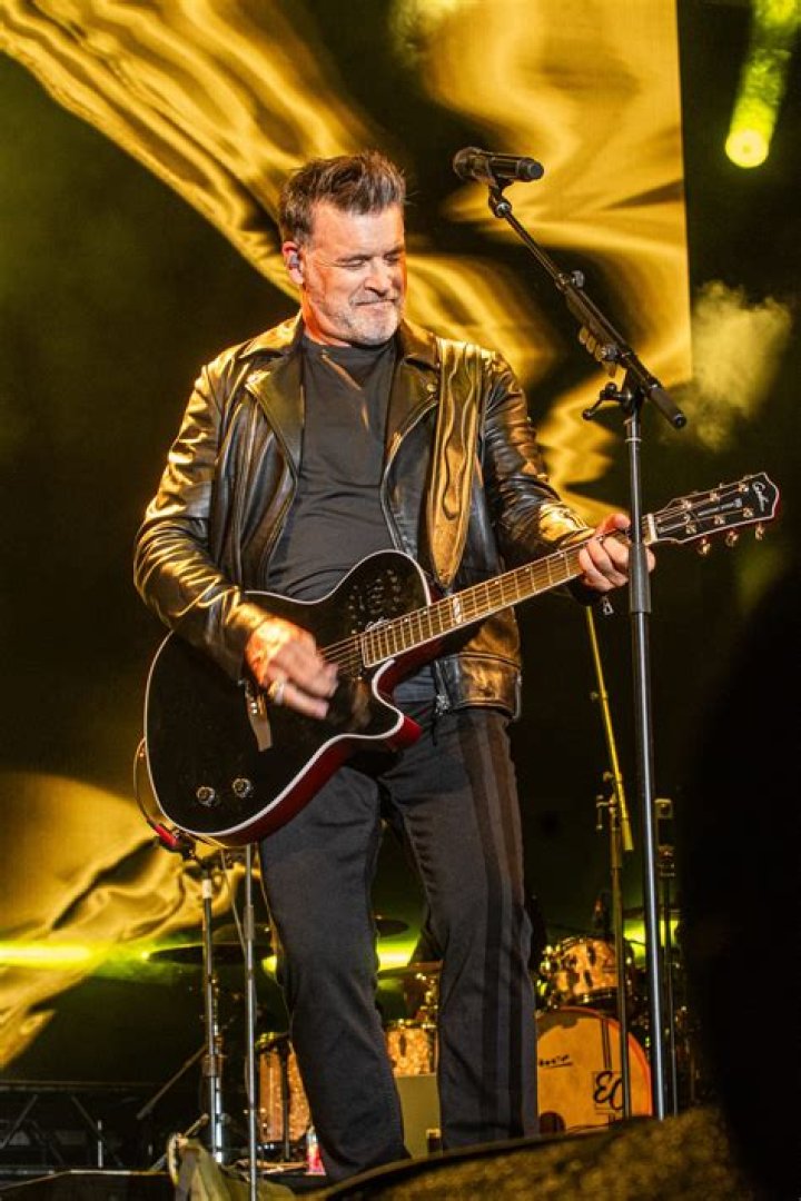 Roch Voisine Biography, Age, Height, Wife, Net Worth, Family