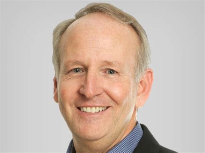 Roland Trebicka Biography, Age, Height, Wife, Net Worth, Family