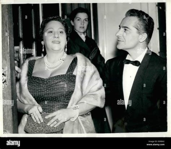 Rossano Brazzi Biography, Age, Height, Wife, Net Worth, Family