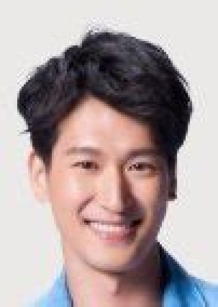 Shiau-Shiang Lee Biography, Age, Height, Wife, Net Worth, Family