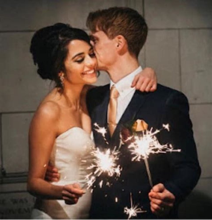 Stephanie Leonidas Biography, Age, Height, Husband, Net Worth, Family