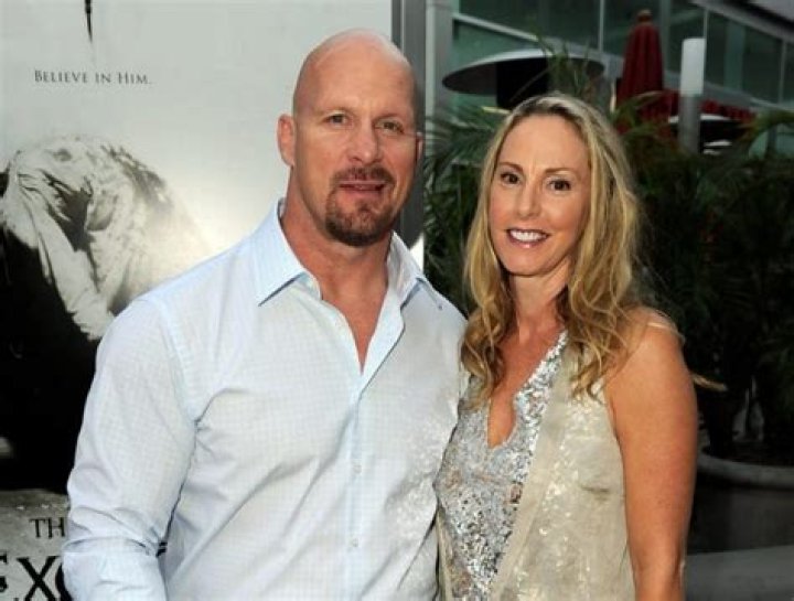 Steve Austin Biography, Age, Height, Wife, Net Worth, Family