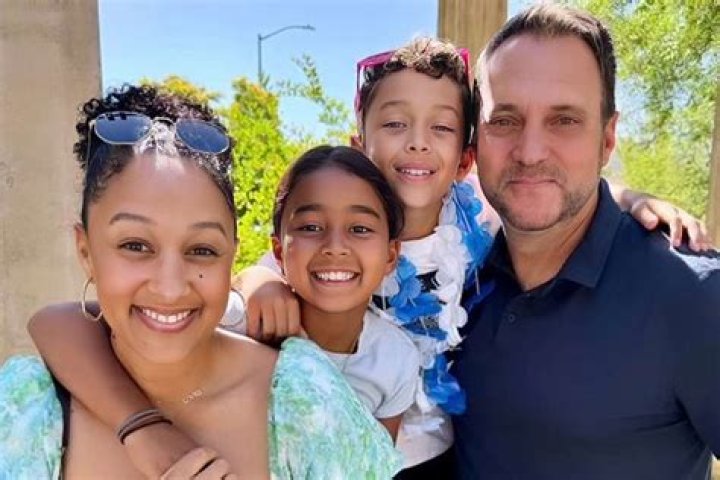 Tamera Mowry-Housley Biography, Age, Height, Husband, Net Worth, Family