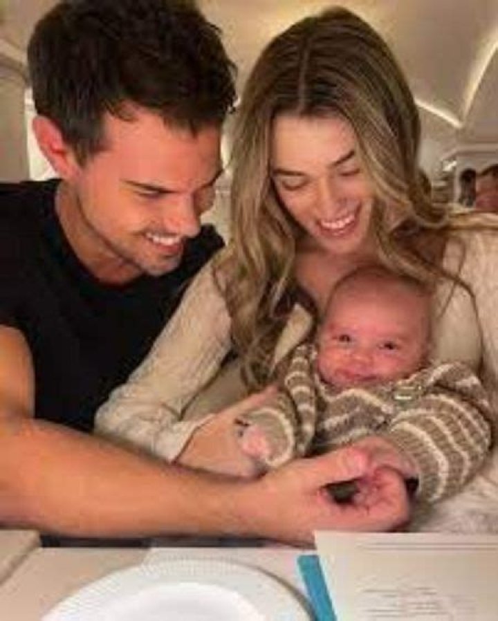 Taylor Lautner Biography, Age, Height, Wife, Net Worth, Family