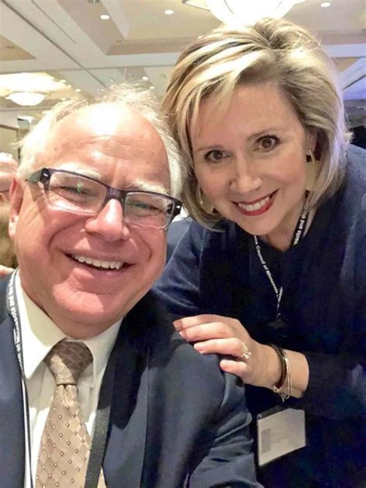 Tim Walz Biography, Age, Height, Wife, Net Worth, Family