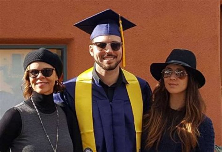 Troian Bellisario Biography, Age, Height, Husband, Net Worth, Family