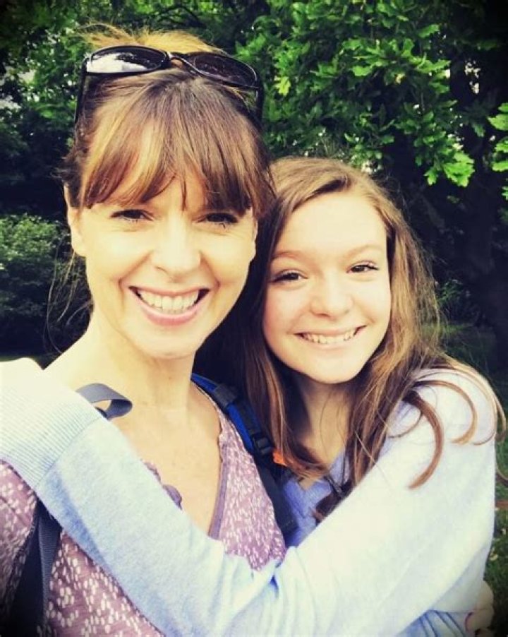 Victoria Stilwell Biography, Age, Height, Husband, Net Worth, Family