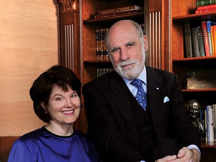 Vint Cerf Biography, Age, Height, Wife, Net Worth, Family