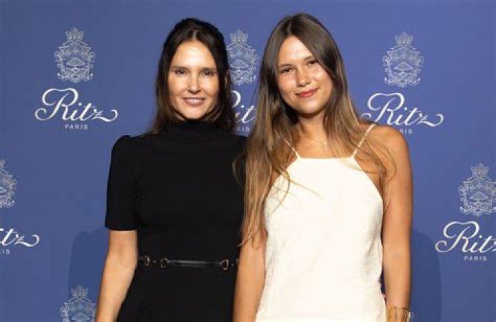 Virginie Ledoyen biografía, edad, altura, esposa, net worth, familia