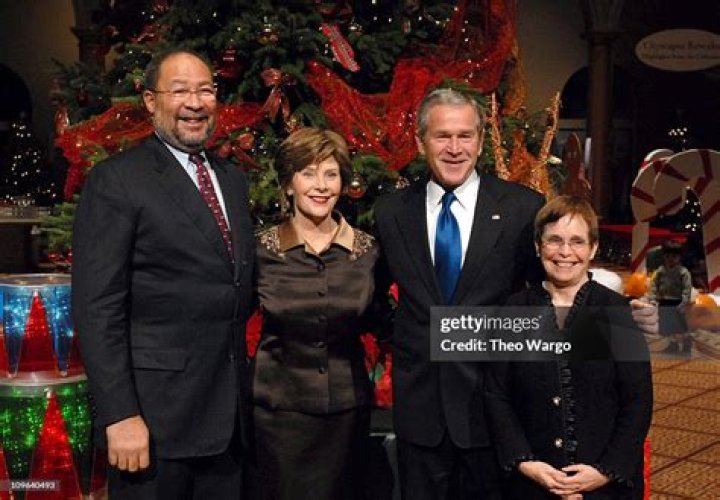 Wally Ann Wharton biografía, edad, altura, esposa, net worth, familia