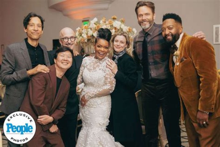 Yvette Nicole Brown Biography, Age, Height, Husband, Net Worth, Family