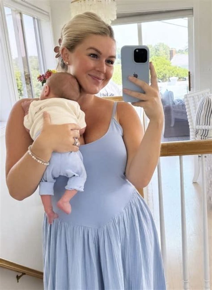 Zola Levitt Biography, Age, Height, Wife, Net Worth, Family